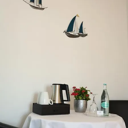 Gaestehaus Am Schweriner Hotel